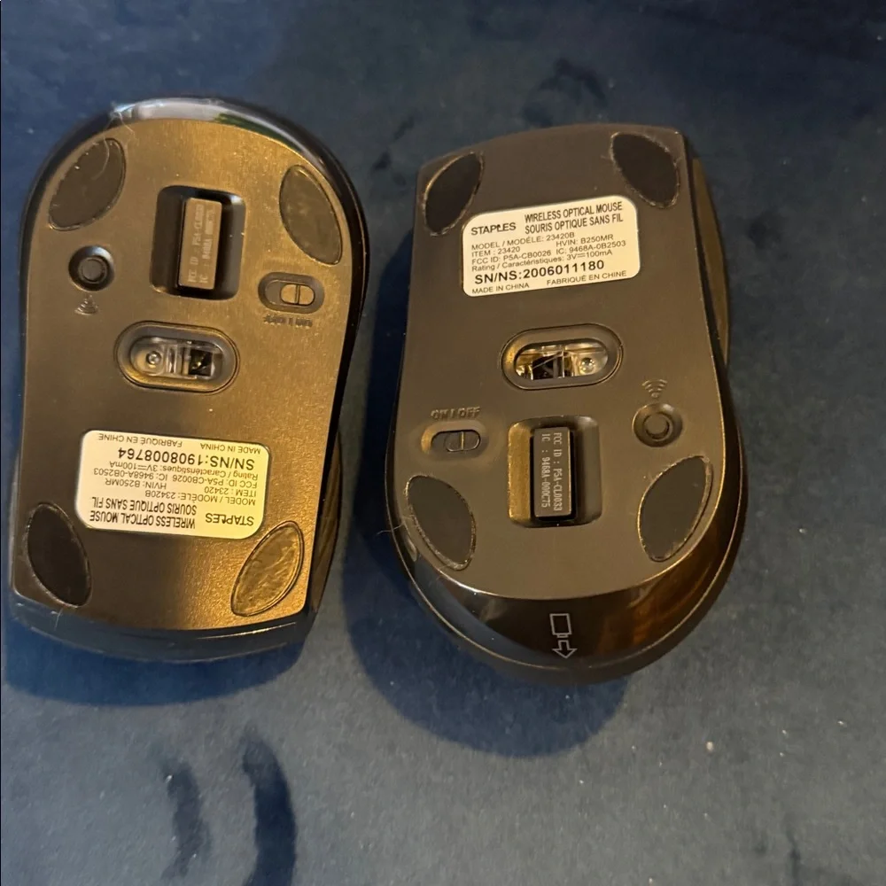 Bundle of mouse pads and wireless optical Mouse